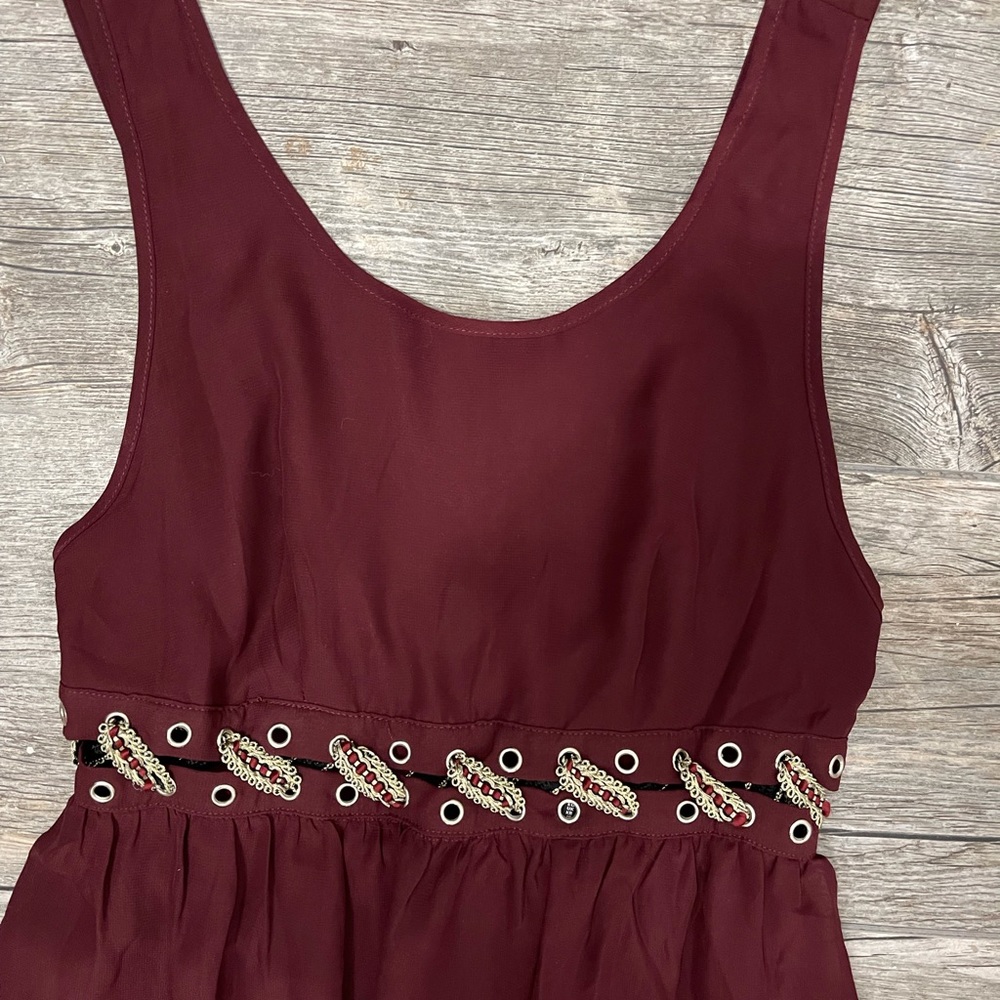 Dress - Picture 2 of 4